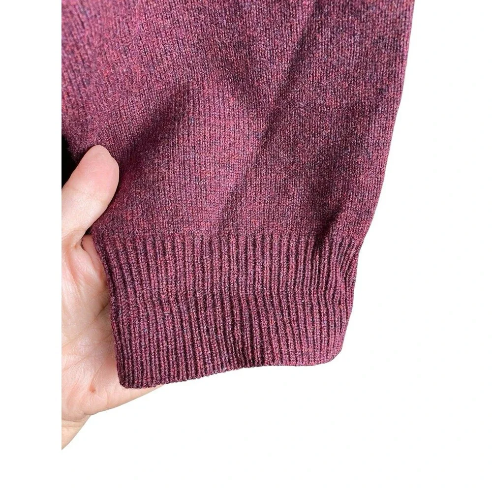 LL Bean Sweater Mens Large Burgandy 100% Lambs Wool V Neck Pullover Outdoor‎